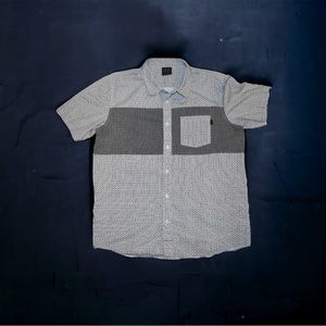 Oakley Men's White/Gray Button-Up Shirt - Large